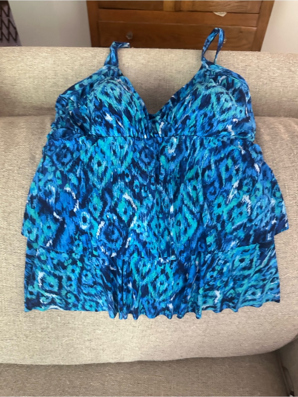 NWT Women’s Tankini Top Blue Printed Tiered Swimtop